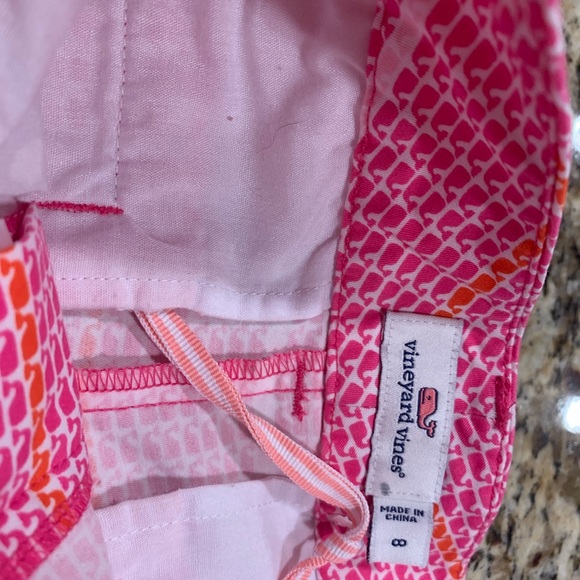 Vineyard Vines shorts - Picture 2 of 3